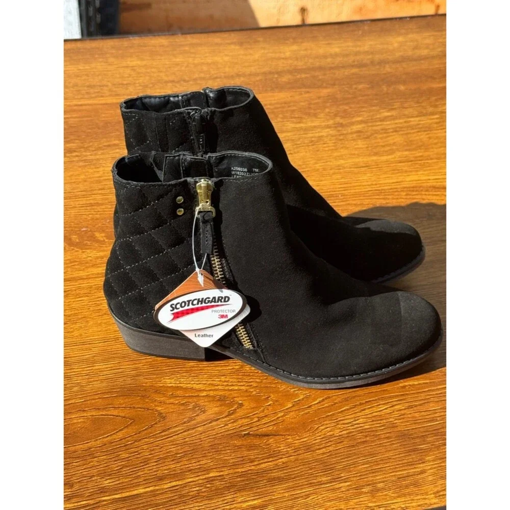 White Mountain Jodi Black Ankle Boots Women 7M Side Zip Low Heel Comfort